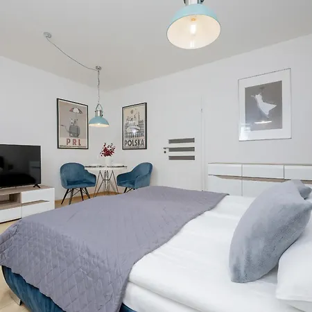 Studio With Balcony Near The Pge Stadium By Renters Appartement