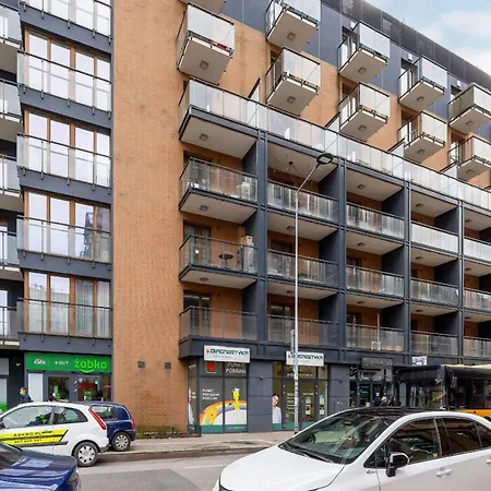 Studio With Balcony Near The Pge Stadium By Renters Appartement *