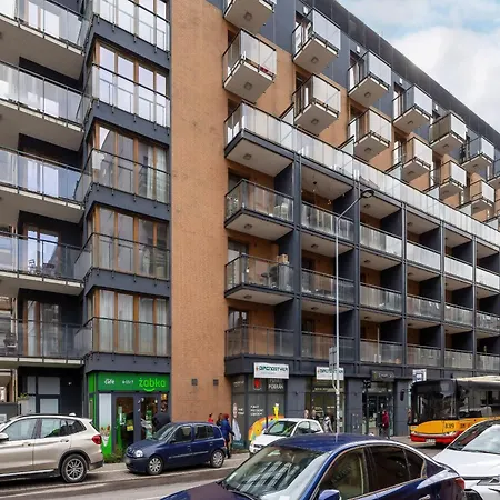 Studio With Balcony Near The Pge Stadium By Renters *